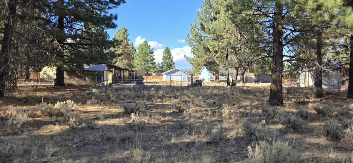 687-995 Hemlock Way, Susanville, CA 96130 - #1
