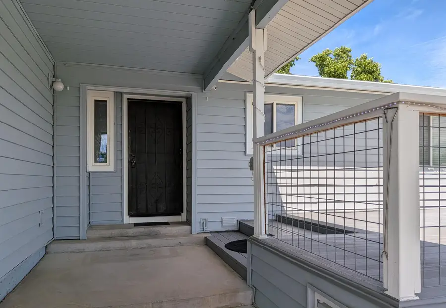 745 Cameron Way, Susanville, CA 96130 - #2