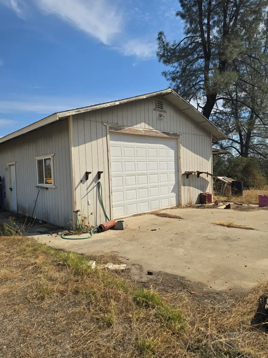 18827 SW Olinda Road, Anderson, CA 96007 - #2