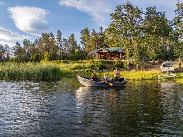 8499 Simmons Road, Redding, CA 96001