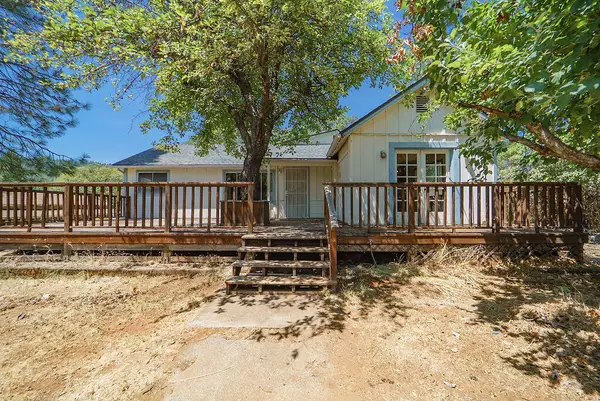 86 Long Street, Weaverville, CA 96093