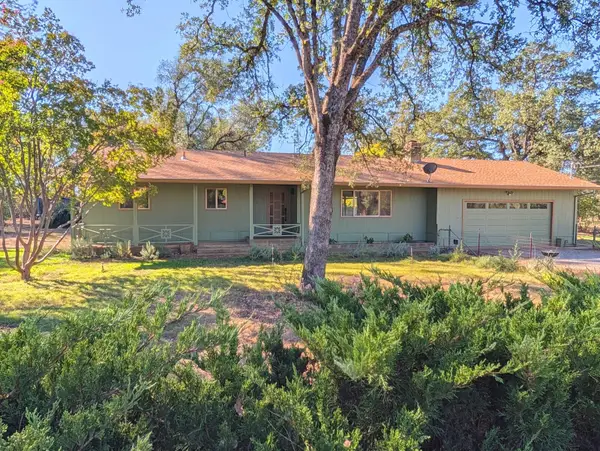 11518 E Stillwater Way, Redding, CA 96003