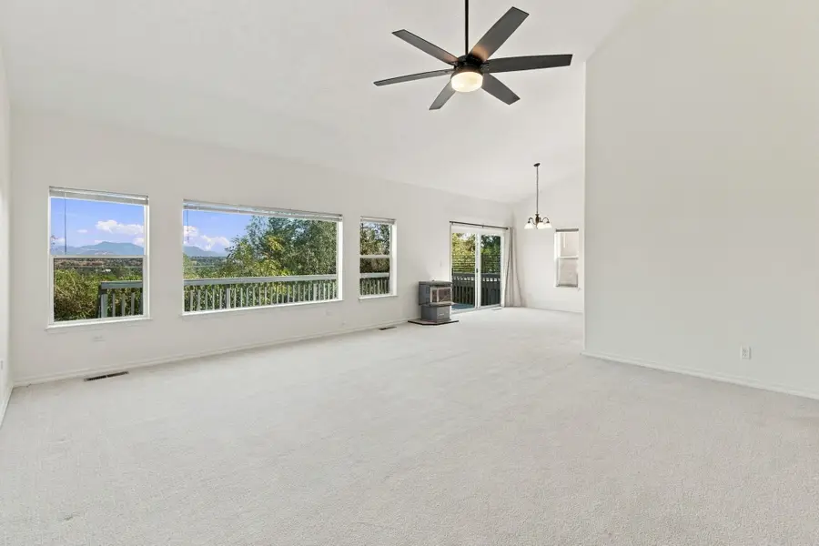 3154 Riesling Path, Redding, CA 96001 - #3