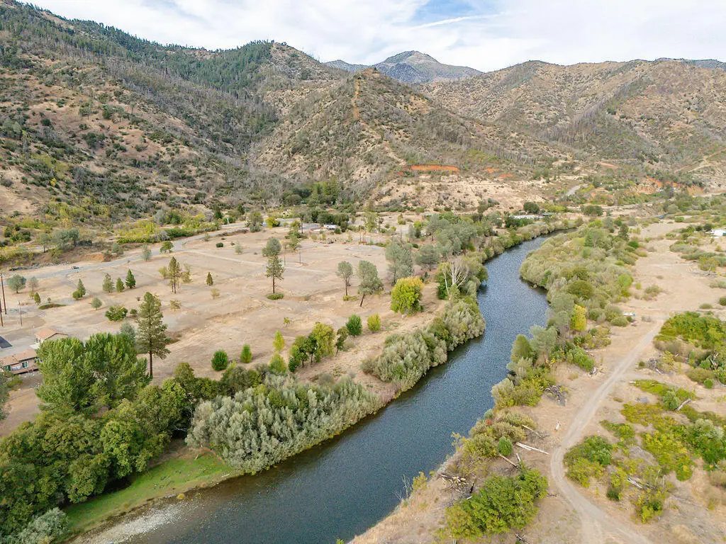 39592 State Hwy 299 W, Junction City, CA 96048 - #1