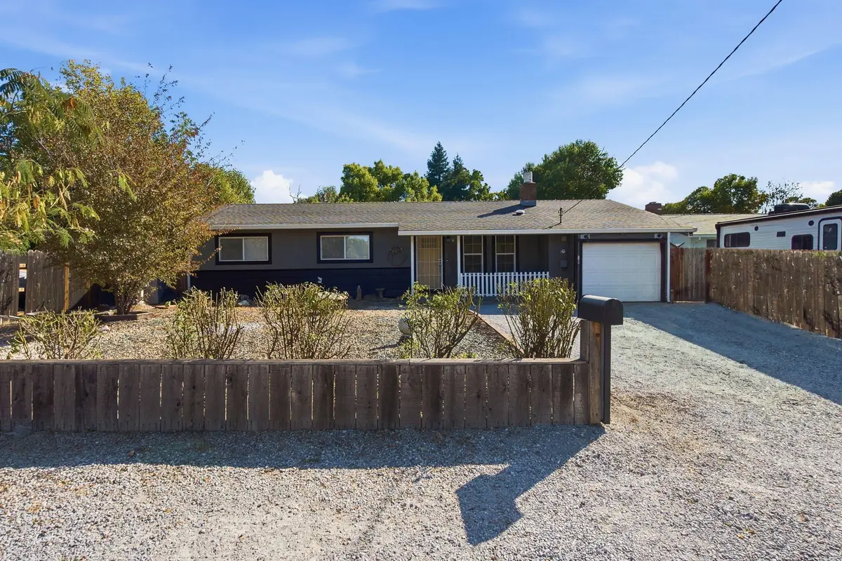 1237 De Moll Drive, Redding, CA 96002 - #1