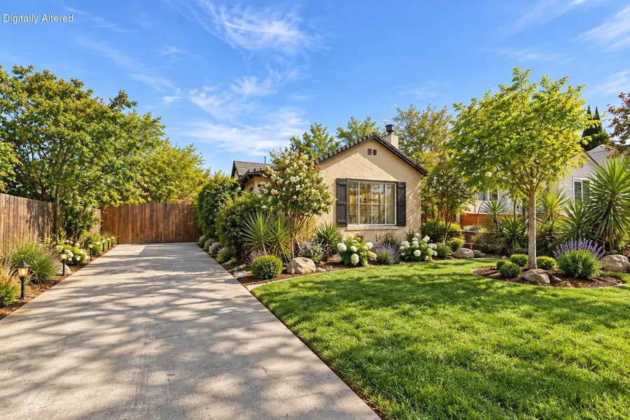 1135 Olive Avenue, Redding, CA 96001 - #2