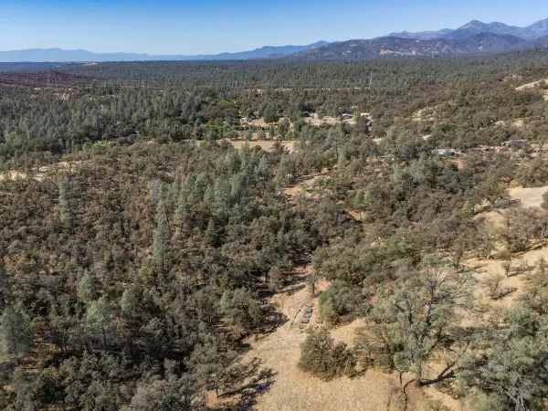534 Branstetter Lane, Redding, CA 96001