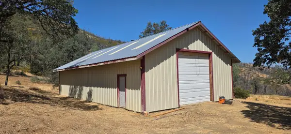 8550 Olympia Drive, Platina, CA 96076