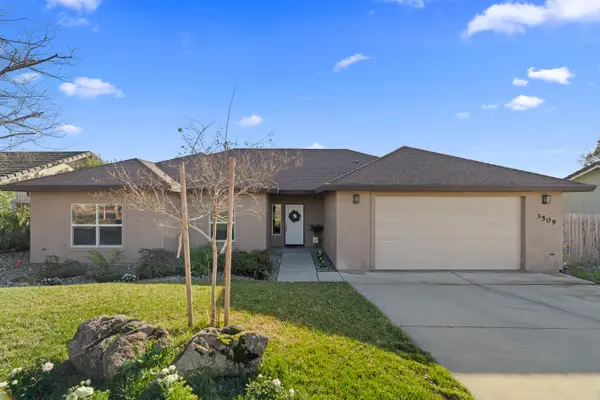 3509 Old Lantern Drive, Redding, CA 96003