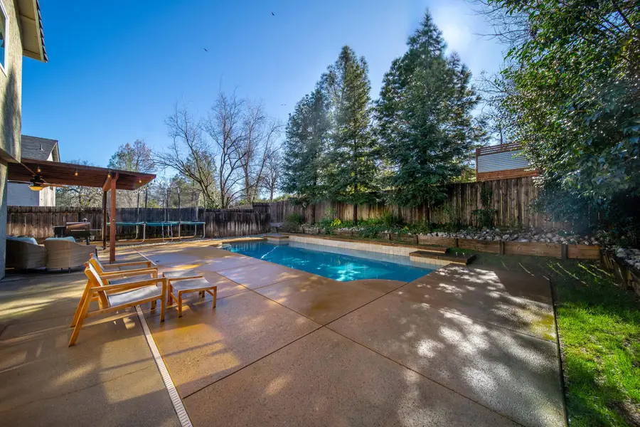 707 Alamine Drive, Redding, CA 96003 - #3