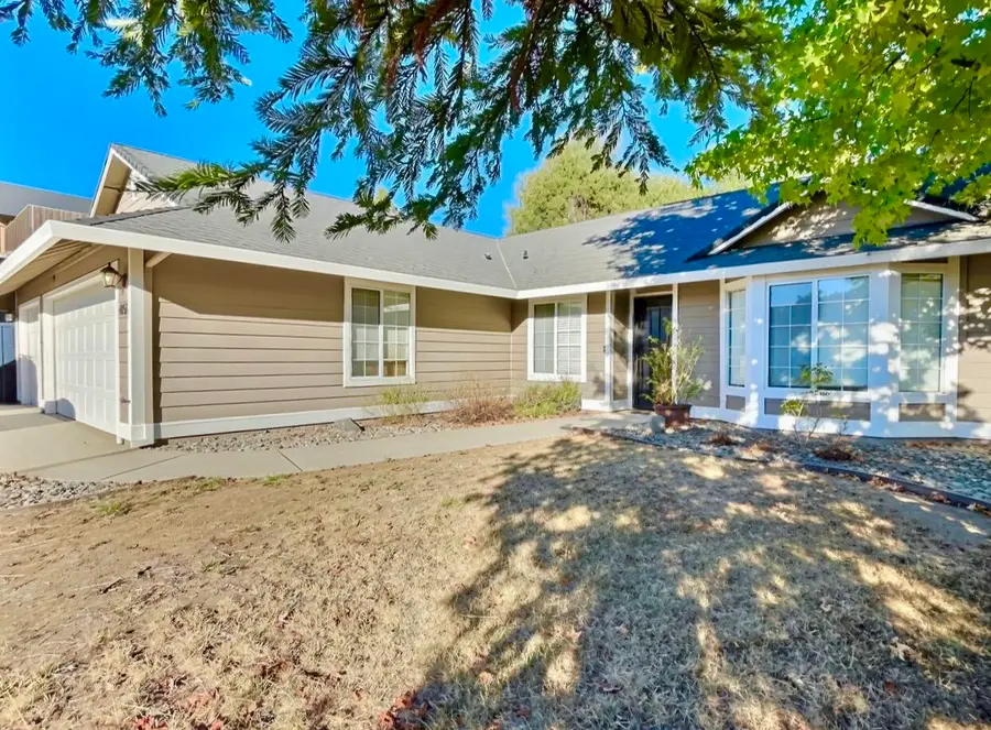 4851 Tralee Lane, Redding, CA 96001 - #3