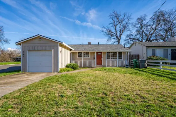 1481 Diamond Street, Anderson, CA 96007