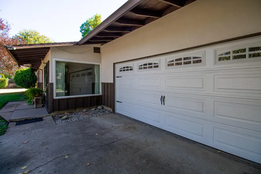 355 Olympus Avenue, Redding, CA 96001 - #2
