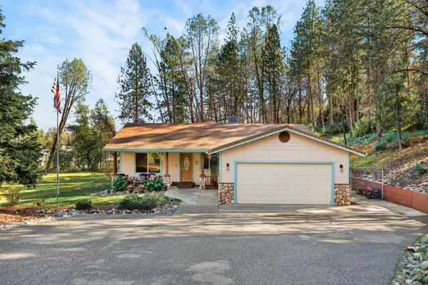 2147 Montana Avenue, Shasta Lake, CA 96019