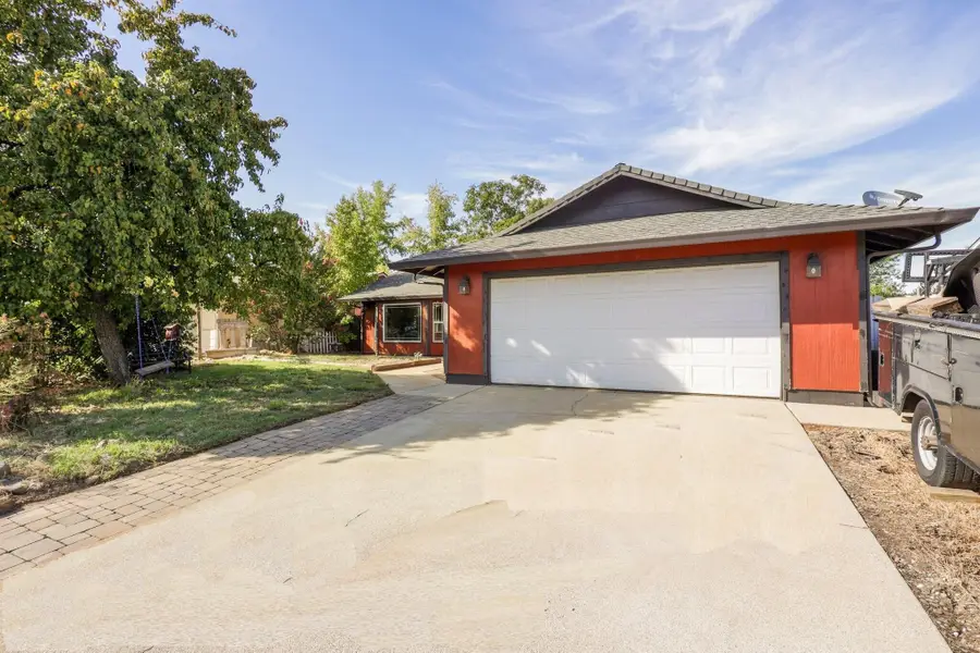 2554 Capella Street, Redding, CA 96002 - #2