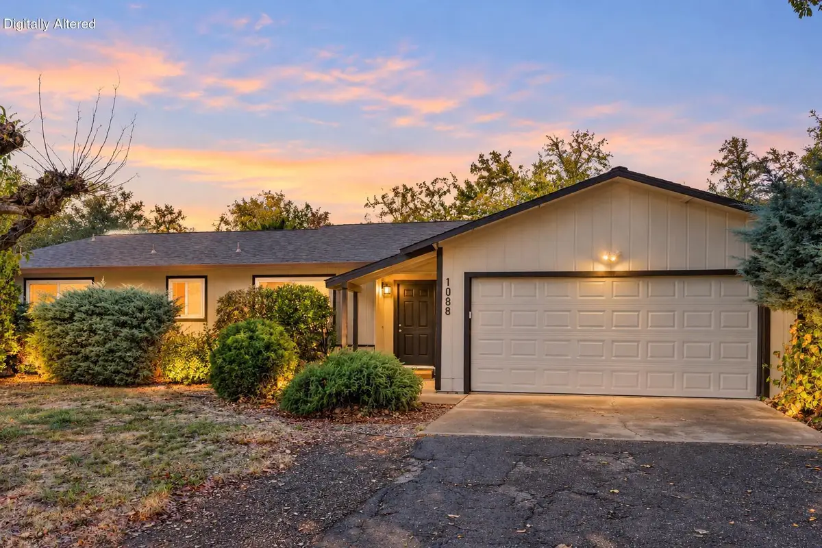 1088 De Moll Drive, Redding, CA 96002 - #1