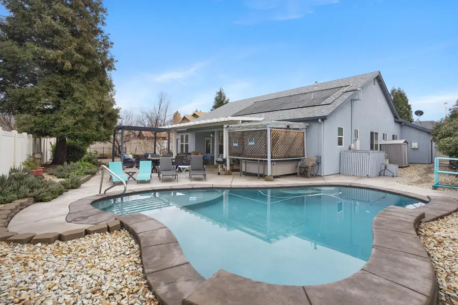 2182 Cadjew Street, Redding, CA 96003 - #2