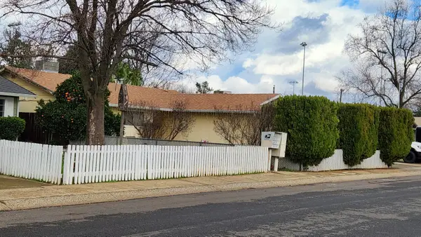 2332 Venus Way, Redding, CA 96002