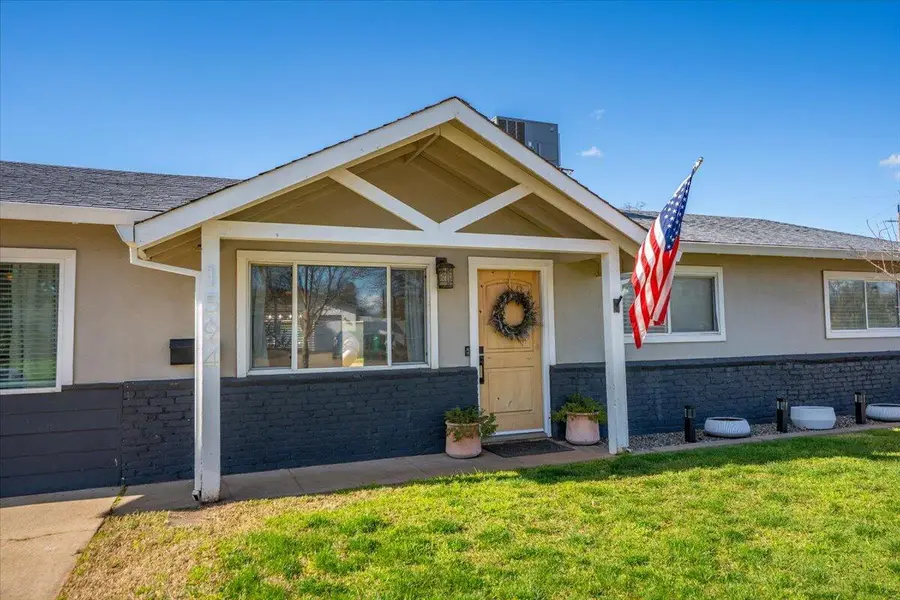 1594 Lodgepole Avenue, Anderson, CA 96007 - #2