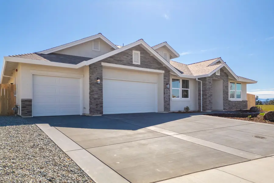 2635 Lawn Lane, Redding, CA 96002 - #3