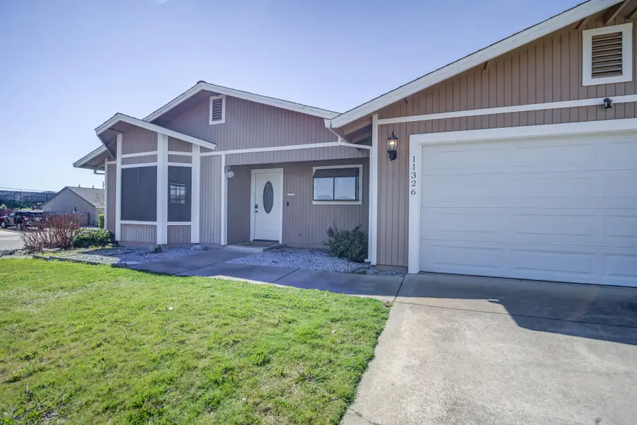 11326 Puffin Way, Redding, CA 96003 - #3