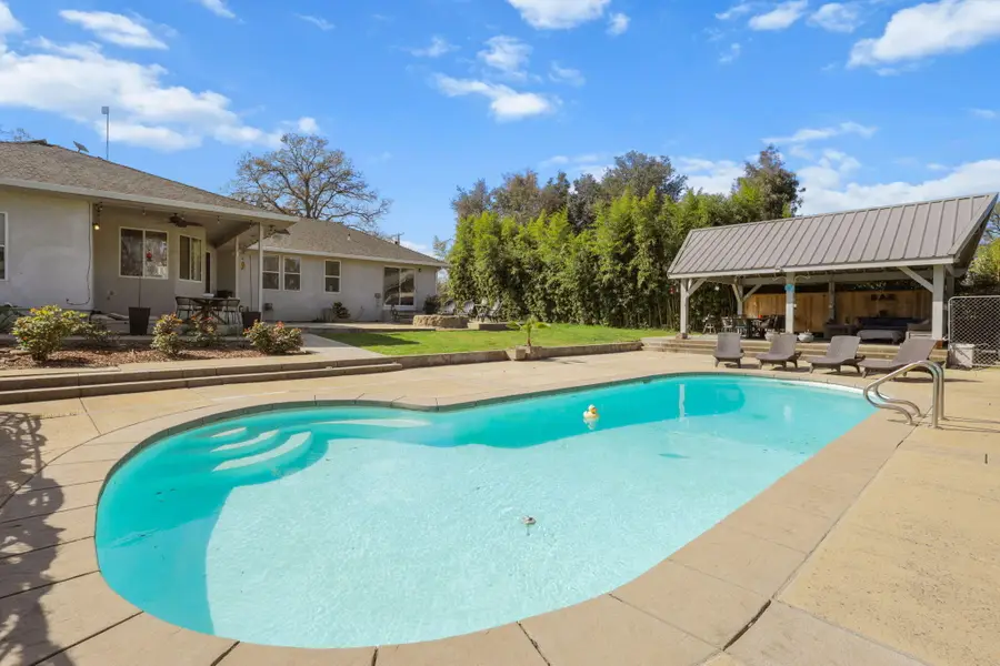 14560 Warren Avenue, Red Bluff, CA 96080 - #2