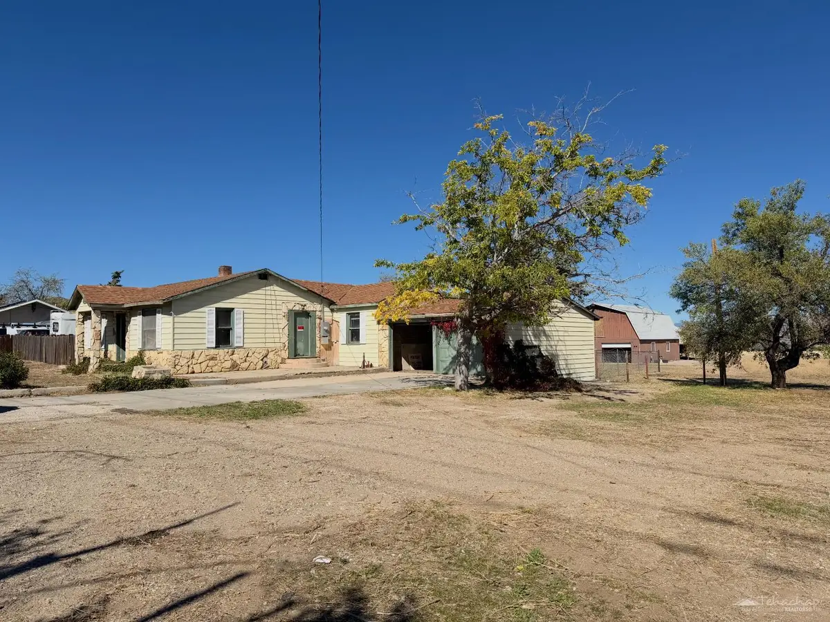 1275 W Valley Boulevard, Tehachapi, CA 93561 - Image #1