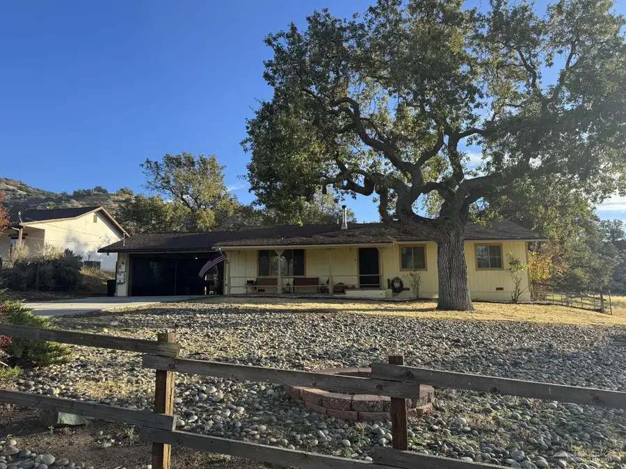 27320 War Admiral Court, Tehachapi, CA 93561 - Image #2