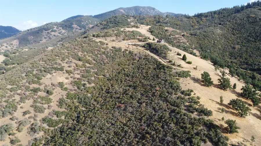 0 St. Moritz, Tehachapi, CA 93561 - Image #2