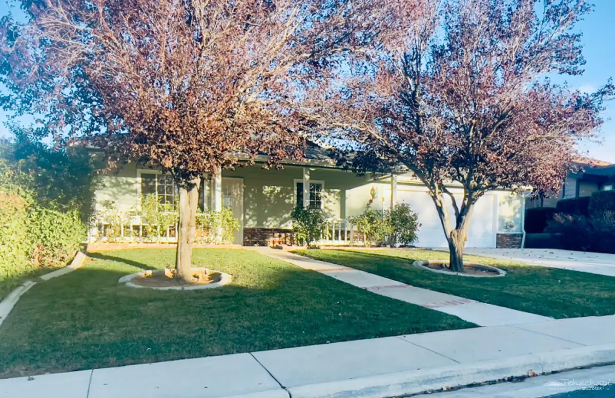 1150 Hickory Avenue, Tehachapi, CA 93561 - Image #1