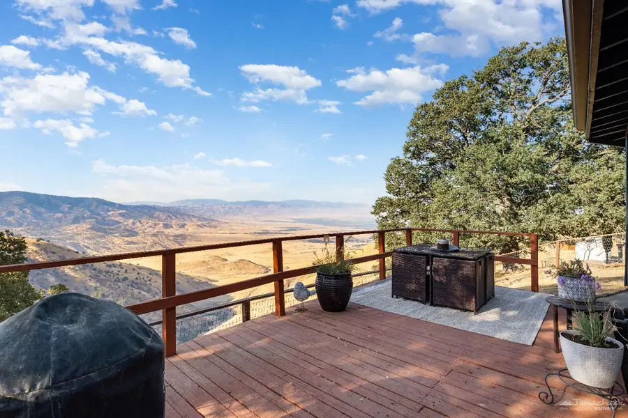 29900 Greenhorn Court, Tehachapi, CA 93561 - Image #3