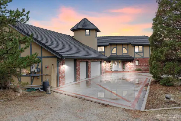 24050 Jacaranda Drive, Tehachapi, CA 93561