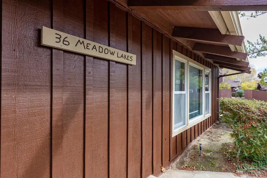 36 Meadow Lakes Drive, Tehachapi, CA 93561 - Image #2