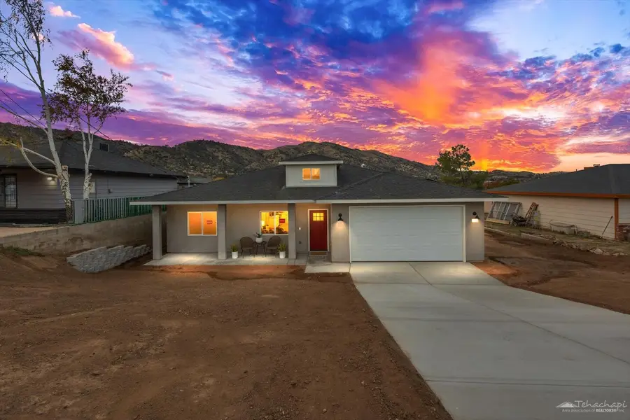 22213 Mccarthy Drive, Tehachapi, CA 93561 - Image #2