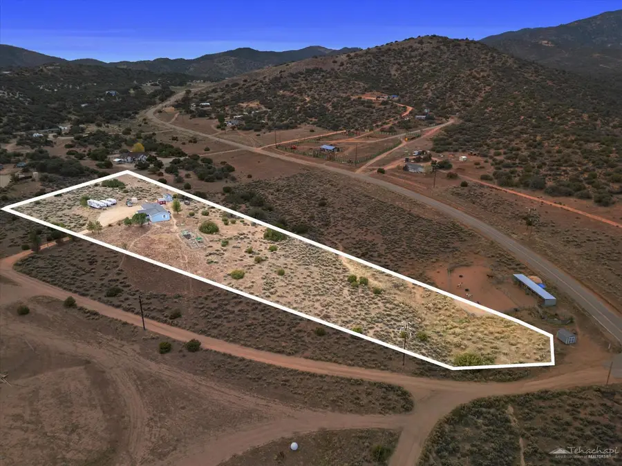 24343 Lalaponzi Court, Tehachapi, CA 93561 - Image #3