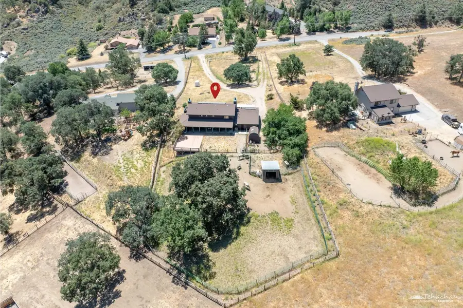 26021 Cumberland Road, Tehachapi, CA 93561 - Image #2