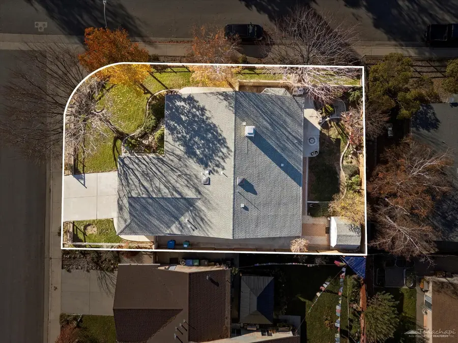 321 Apple Way, Tehachapi, CA 93561 - Image #3