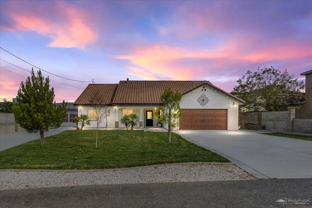21430 Golden Hills Boulevard, Tehachapi, CA 93561 - Image #1