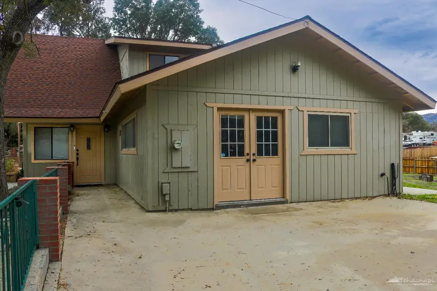 22711 Jerry Drive, Tehachapi, CA 93561 - Image #2