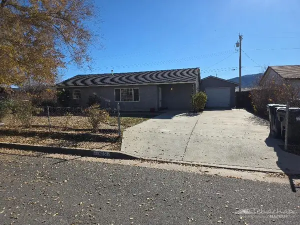 49517 Michael Avenue, Tehachapi, CA 93561