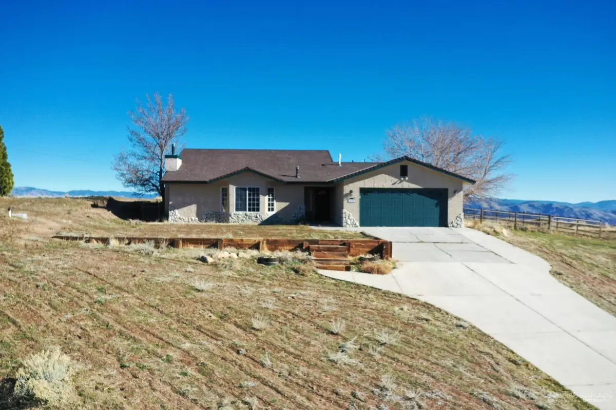 26801 Cabriolet Court, Tehachapi, CA 93561 - Image #1