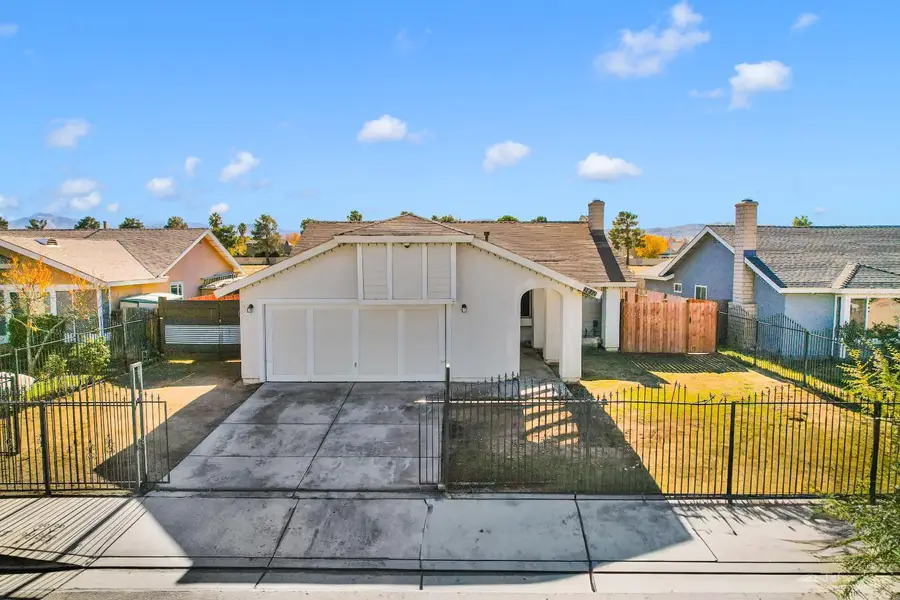 3812 Triton Drive, Palmdale, CA 93550 - Image #2