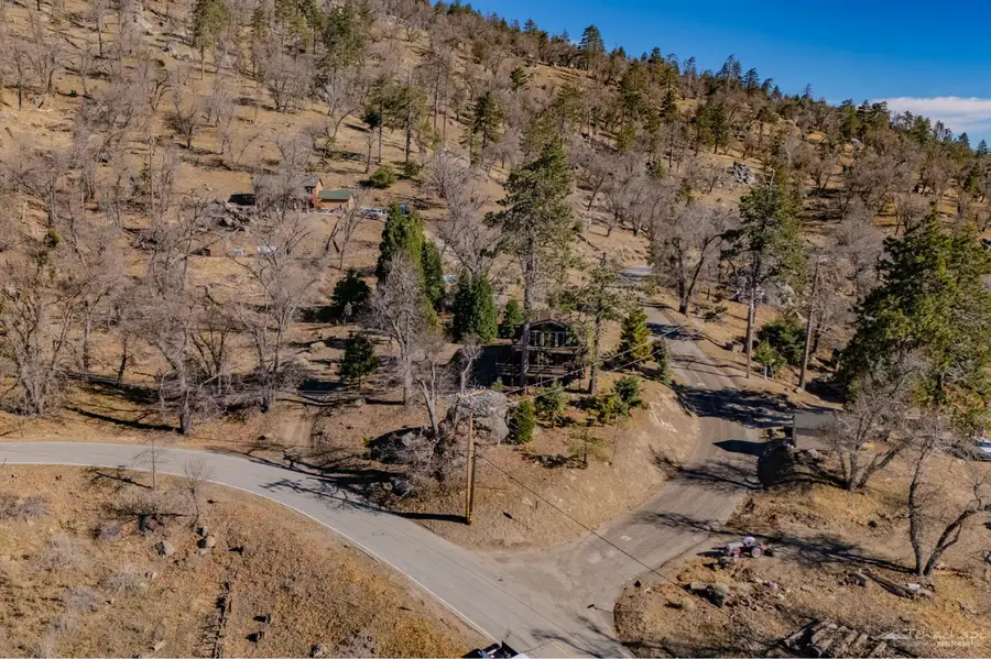 26300 Deertrail Drive, Tehachapi, CA 93561 - Image #2