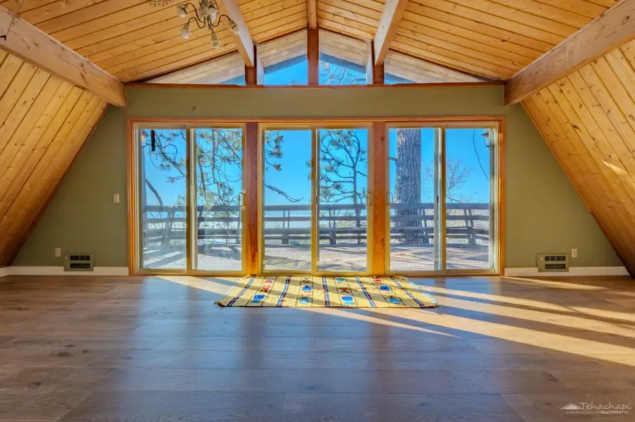 26300 Deertrail Drive, Tehachapi, CA 93561 - Image #3