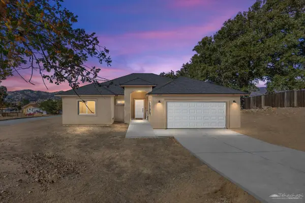 17901 Hambletonian Drive, Tehachapi, CA 93561