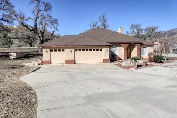 23001 Lakeview Drive, Tehachapi, CA 93561