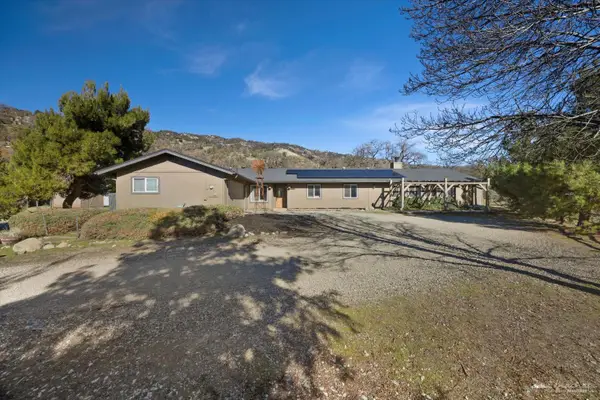 24220 Willow Pass Drive, Tehachapi, CA 93561