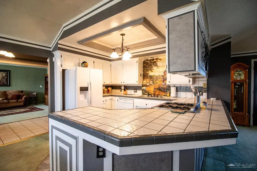 22108 Gold Street, Tehachapi, CA 93561 - Image #2