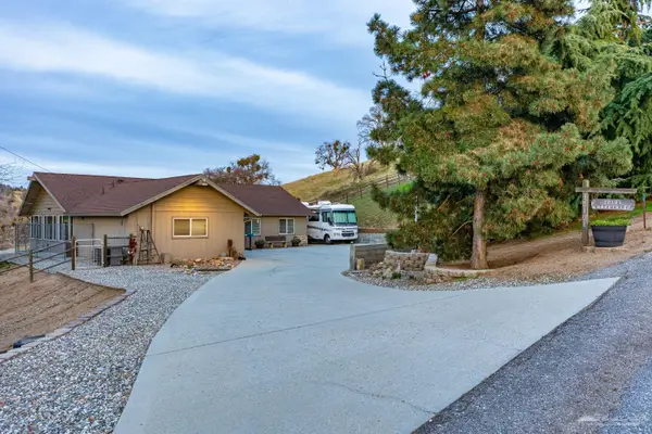 30101 Horsethief Drive, Tehachapi, CA 93561