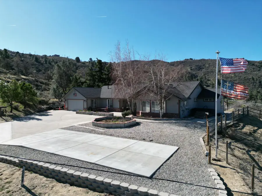 22751 Saddleback Drive, Tehachapi, CA 93561 - #3